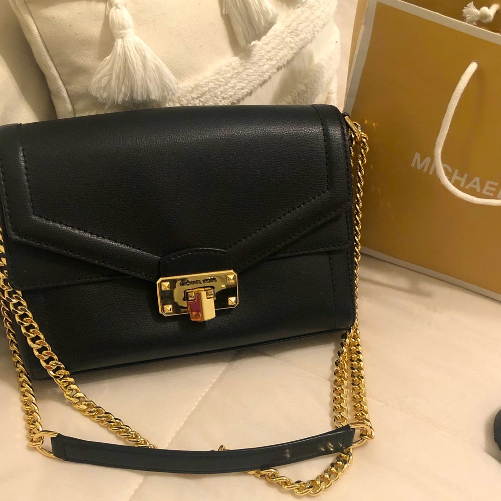 Crossbody bag